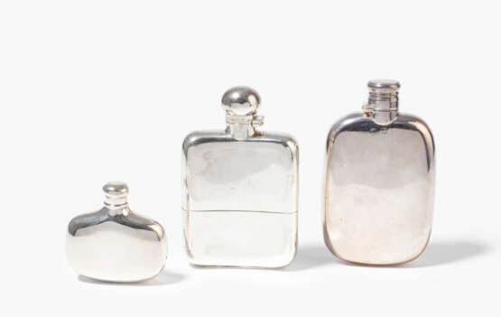 Lot: 3 Flachmänner, England 19./20.Jh. - photo 1