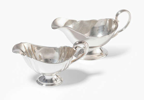 Lot: 2 Saucièren, 20.Jh. - фото 1 Lot: 2 Saucièren, 20.Jh. - фото 1