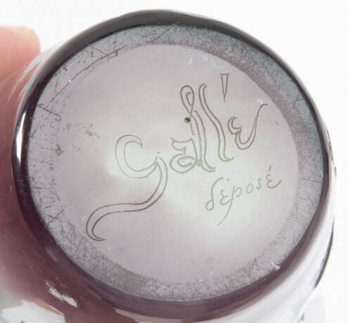 Emile Gallé, Vase "Anémones" - photo 2 Emile Gallé, Vase "Anémones" - photo 2