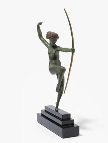 Marcel André Bouraine, Figur "Bogenschützin" - photo 2