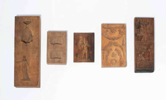 Lot: 5 Holzmodel - photo 1 Lot: 5 Holzmodel - photo 1