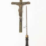 Stilett mit Kruzifix - photo 1