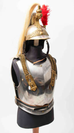 Helm & Brustharnisch - фото 1 Helm & Brustharnisch - фото 1