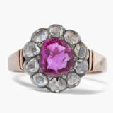 Lot: Diamant-Ring, Diamantbrosche und ein Ohrhänger - Foto 2