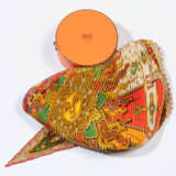 Hermès, Foulard plissé "Carpe diem" - Foto 2
