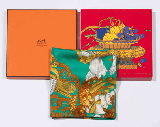 Hermès, Foulard "Chapeau!" - Foto 2