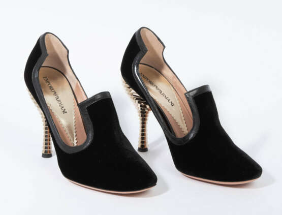 Emporio Armani, 1 Paar Pumps - фото 1 Emporio Armani, 1 Paar Pumps - фото 1