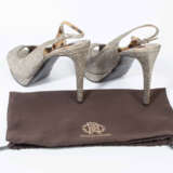 Roberto Cavalli, 1 Paar Pumps - фото 3