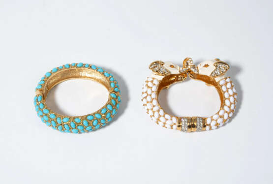 Kenneth Jay Lane, New York, 2 Armreifen - фото 1