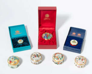 Halcyon Days, London, 7 Deckeldosen "The Christmas Box"