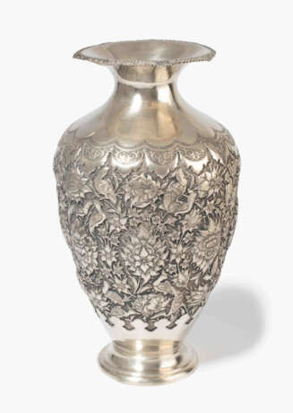 Grosse Vase - photo 1 Grosse Vase - photo 1