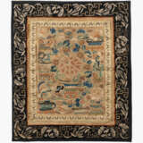 Lot: 2 Seidenstickereien - photo 2