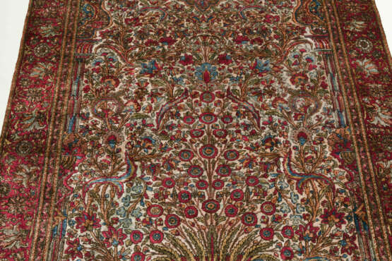 Kashan-Seide - фото 10 Kashan-Seide - фото 10