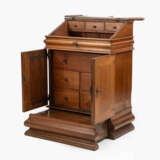 Kleiner Schreibschrank und Betstuhl - photo 2