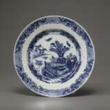 18th Century Qing Dynasty Blue and White Porcelain Plate - Foto 2