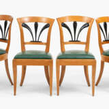 8 Stühle - фото 1