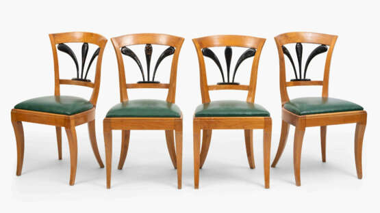 8 Stühle - фото 2