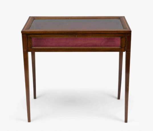 Tischvitrine - photo 1 Tischvitrine - photo 1