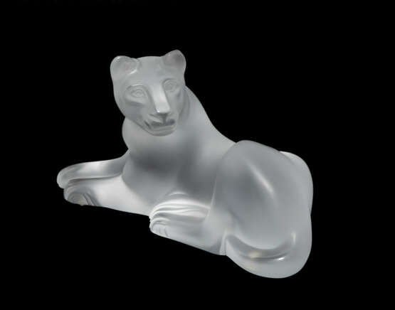 Marie-Claude Lalique, Löwin "Simba" - Foto 2 Marie-Claude Lalique, Löwin "Simba" - Foto 2