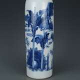 Qing Dynasty Blue and white porcelain Character story vase - фото 7
