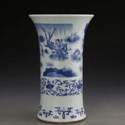 Qing Dynasty Kangxi Character Story Blue and White Porcelain Bottle