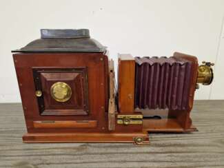 Antique projector with original box