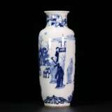 Qing Dynasty blue and white porcelain character story bottle - фото 1