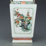 Qing Dynasty Multicolored Flower and bird pattern Ornamental bottle - photo 3