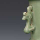 Song Dynasty Longquan Kiln Green glaze Phoenix ear circle mouth bottle - Foto 5