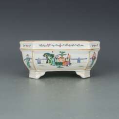 Qing Dynasty Pastel painting Character painting flower pot