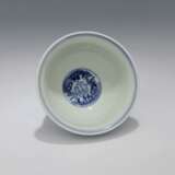 Ming Dynasty Blue and white porcelain hand cup - фото 4