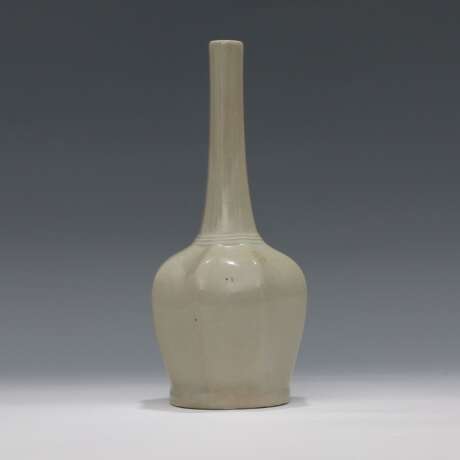 Song Dynasty Yue Kiln Secret color porcelain Water purification bottle - photo 1