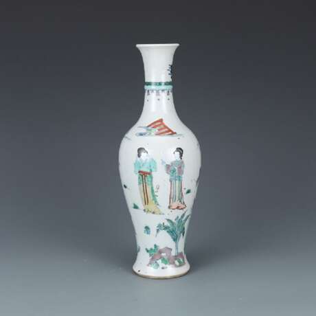 Qing Dynasty Colorful figure painting Olive bottle - фото 1