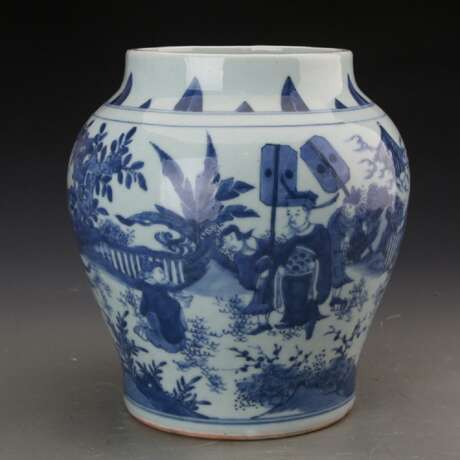 Qing Dynasty blue and white porcelain character story jar - photo 1