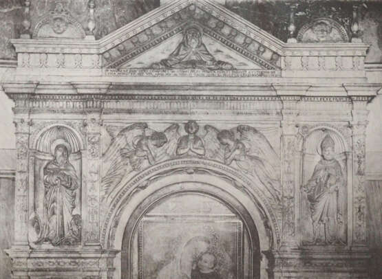 Jahrbuch - Foto 2 Jahrbuch - Foto 2