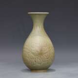 Song Dynasty Yaozhou Kiln Peony pattern Jade pot spring bottle - photo 1