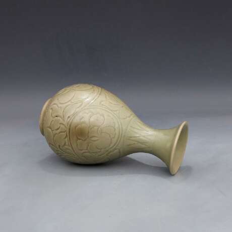 Song Dynasty Yaozhou Kiln Peony pattern Jade pot spring bottle - photo 3