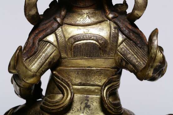 Qing Dynasty Copper gilt God of wealth Sitting image - фото 7