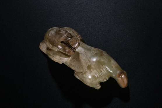Han Dynasty Hetian jade God beast sculpture - фото 7