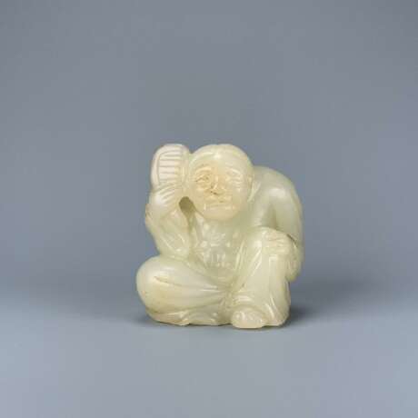 Qing Dynasty Hetian jade Carving Paper town - фото 1