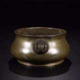 18th century Qing Dynasty copper lion ear incense burner - фото 2