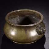 18th century Qing Dynasty copper lion ear incense burner - photo 4