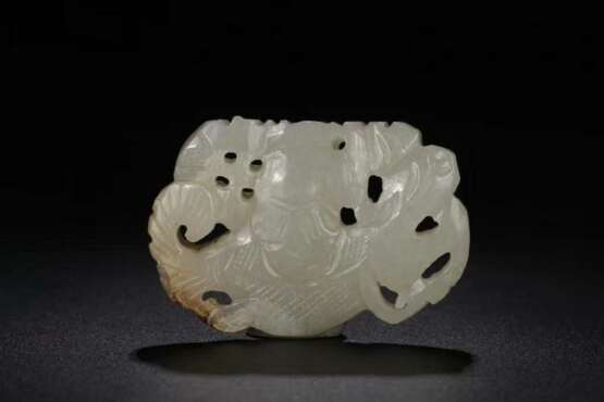 Qing Dynasty Hetian jade Carving Pendant - photo 2