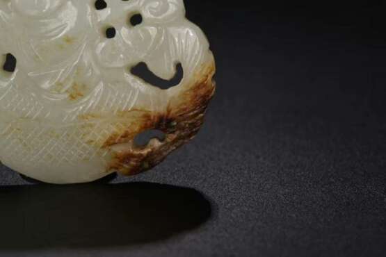 Qing Dynasty Hetian jade Carving Pendant - Foto 7