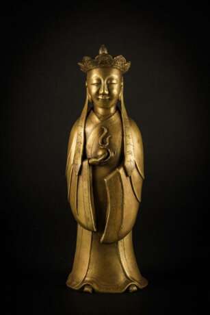 Qing dynasty bronze gilt monk statue - photo 1