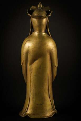 Qing dynasty bronze gilt monk statue - фото 5
