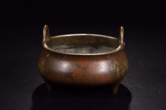 Xuande three-legged copper incense burner in the Ming Dynasty - Foto 3