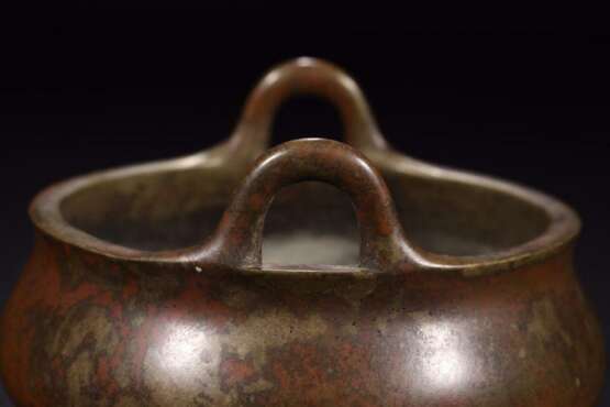 Xuande three-legged copper incense burner in the Ming Dynasty - photo 5