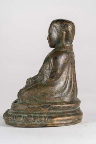 14th century Chinese bronze inlaid silver Buddha statue - фото 6