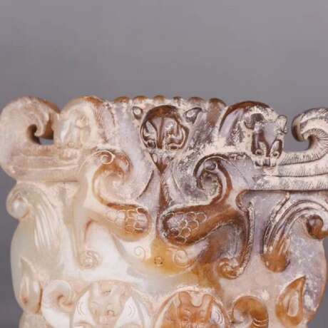 Han Dynasty Hetian jade buckle - фото 5